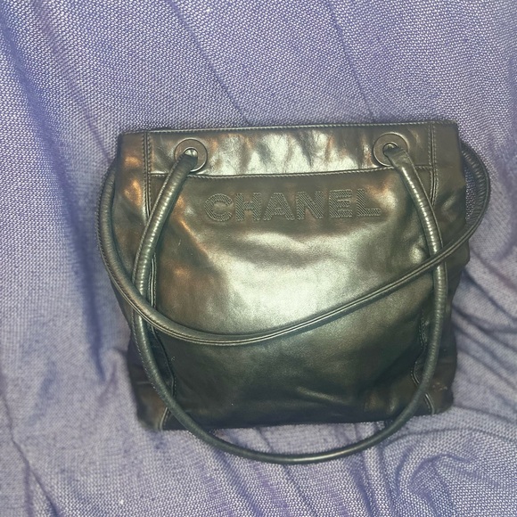 🖤🖤 vintage Chanel! Classy 1980s - large bucket. - Picture 3 of 7